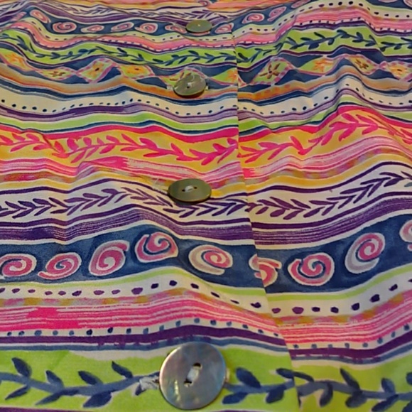 Silk Patterned Dress. - Picture 3 of 6